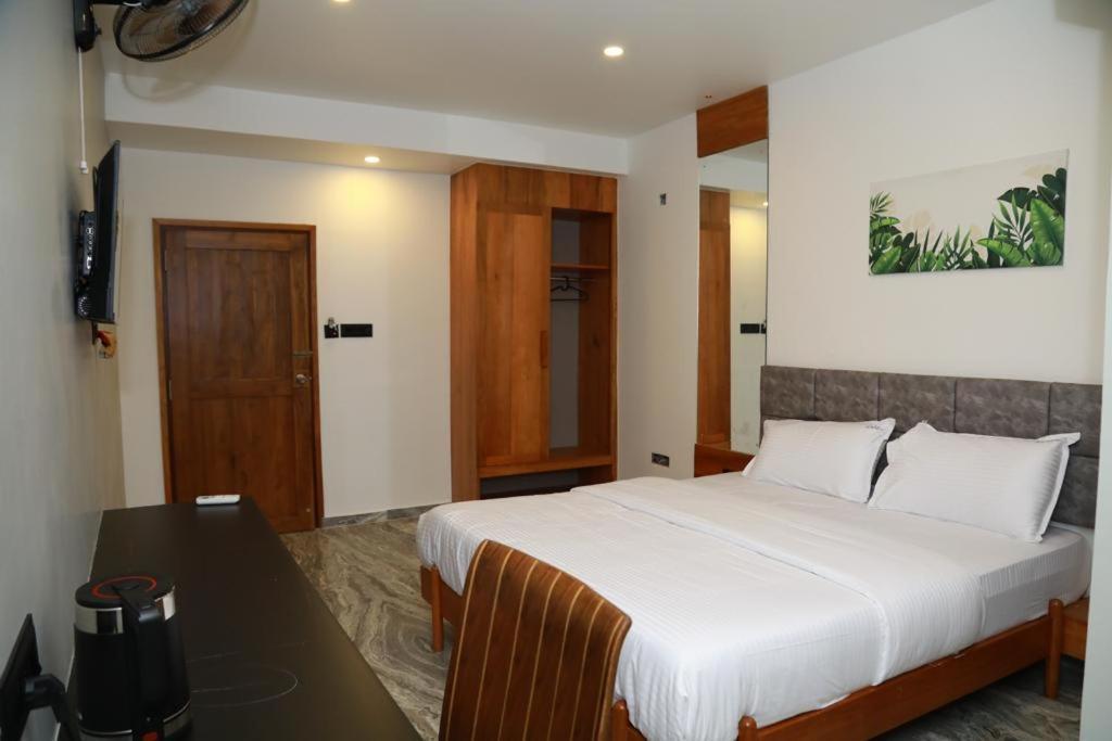 Luxe Inn Kannur Exterior photo